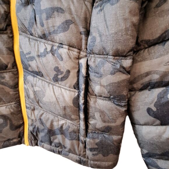 Nautica Poly Hooded Regular Fit Puffer Jacket Mens Sz Medium Green Camo NWT $175 - Picture 5 of 12